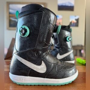 Nike Zoom Force 1 Snowboarding Boots - Size 7.5